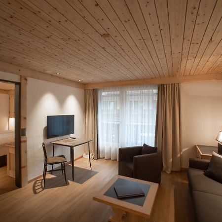 Bernerhof Swiss Quality Hotel Gstaad Exterior foto